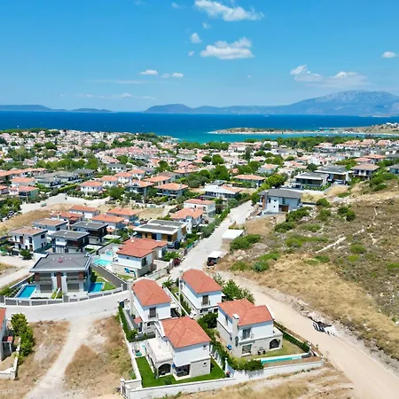Vlla Sakiz Villa *